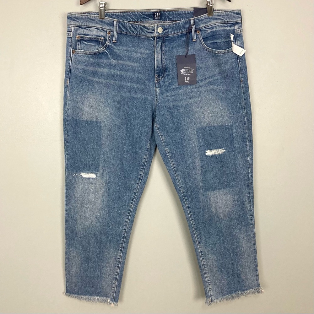 Gap Mid Rise Distressed Girlfriend Jeans Women’s Size 18 Patched 90’s Raw Hem